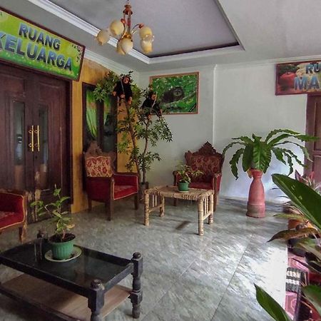 OYO 90988 Tangkoko Jungle Homestay Rinondoran Luaran gambar