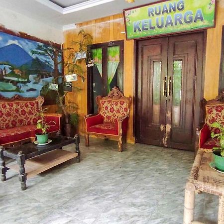 OYO 90988 Tangkoko Jungle Homestay Rinondoran Luaran gambar