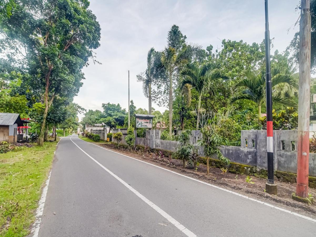 OYO 90988 Tangkoko Jungle Homestay Rinondoran Luaran gambar
