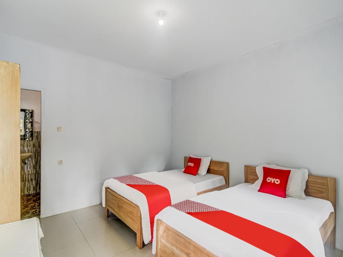 OYO 90988 Tangkoko Jungle Homestay Rinondoran Luaran gambar